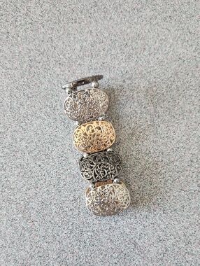 Filigree Multi-Tone Stretch Bracelet - Silver & Gold